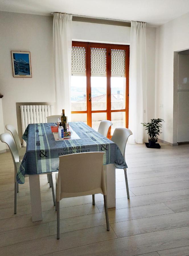 Conero Apartment Castelfidardo Eksteriør billede
