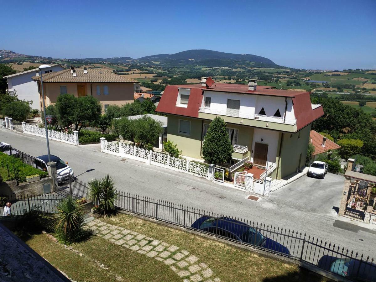 Conero Apartment Castelfidardo Eksteriør billede